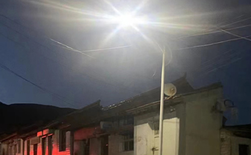 农村院子里最适合的玉门太阳能路灯亮度与安装要点 农村院子里最适合的玉门太阳能路灯亮度与安装要点